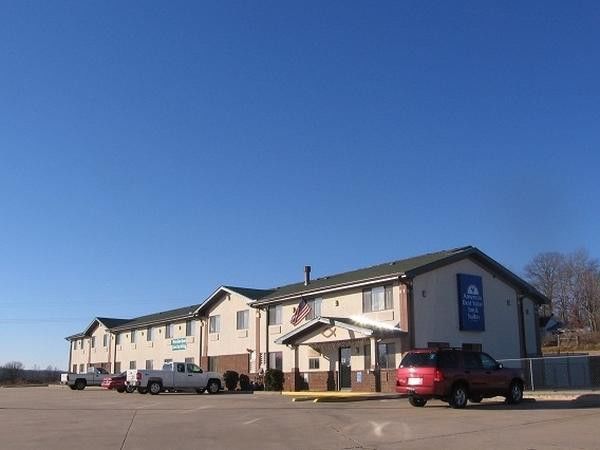 Americas Best Value Inn & Suites Cassville Roaring River Exterior foto